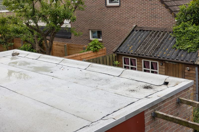 Seasonal Flat Roof Repair Tips